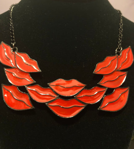 Sexy Red Lips necklace